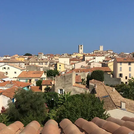 Rue Fontvieille * アンティーブ
