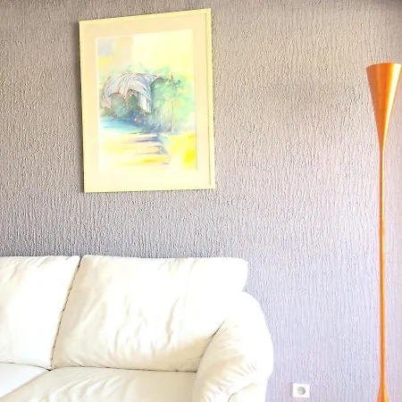 Rue Fontvieille * アンティーブ